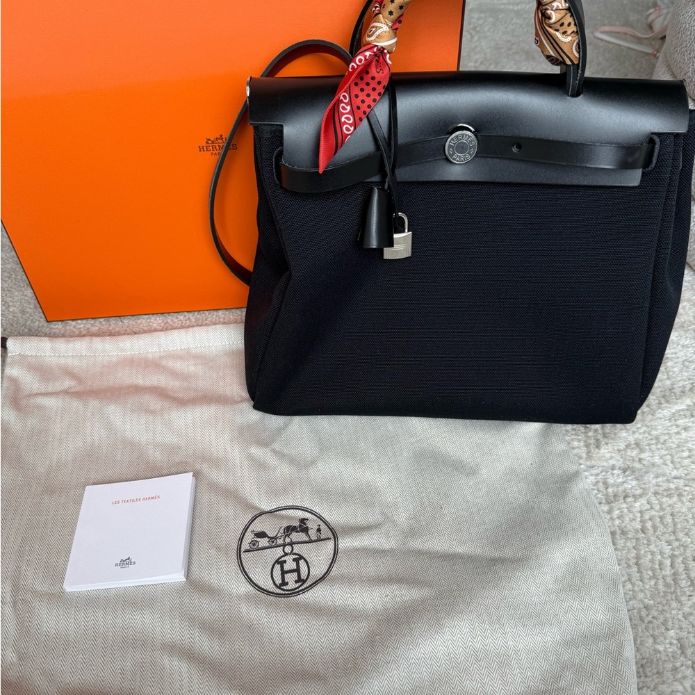 Hermes Herbag 31 i.mn black, new